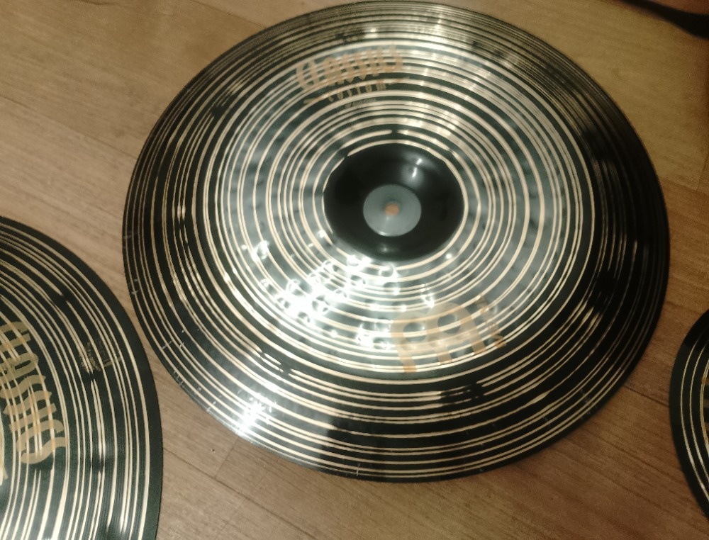 Činelová sada Meinl Classics Custom Dark - 11