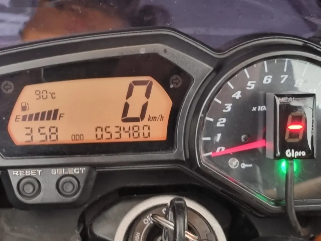 Yamaha Fz1 N. Rok 2007, 110kw, najeto 53000km - 11