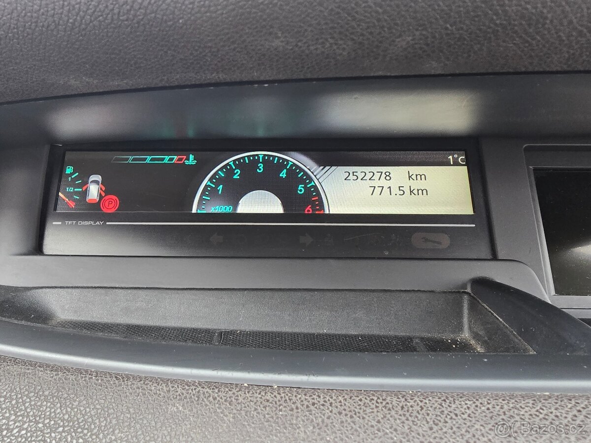 Renault scenic 2.0 dCi 118kw - 11