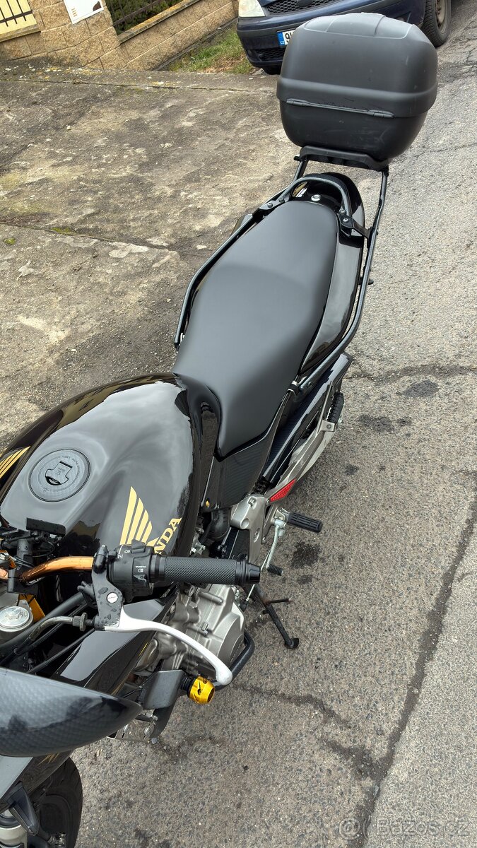 Honda Hornet S 600 - 11