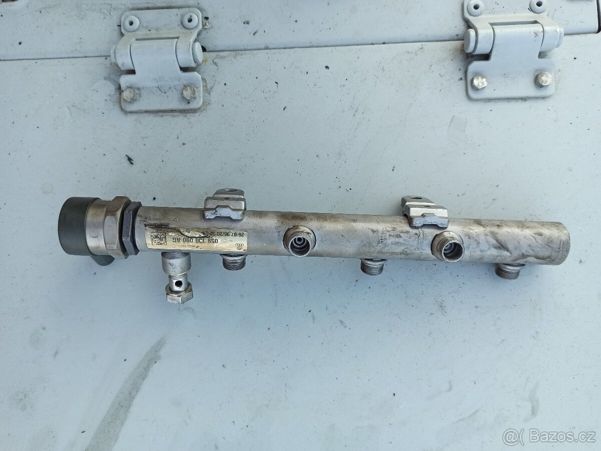 PŘÍSLUŠENSTVÍ MOTORU - AUDI Q7 3.0TDi 171kW BUG - 11