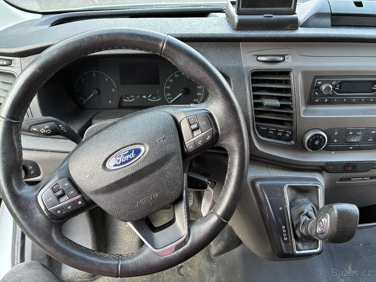 Ford Transit 2.0 TDCi r.v.2022 AUTOMAT 96 kW ZATOPENÝ - 11