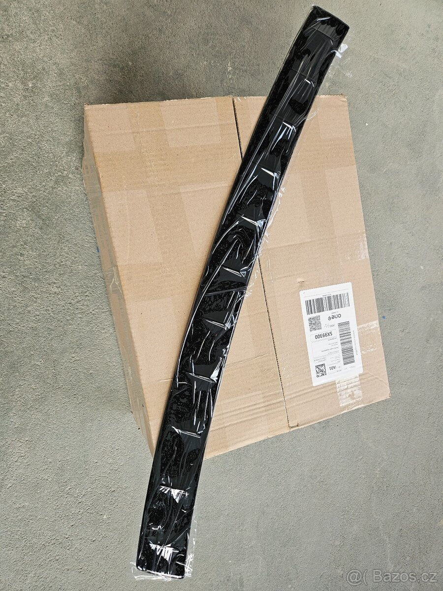 Ochranná lišta nákladové hrany Octavia III - 11