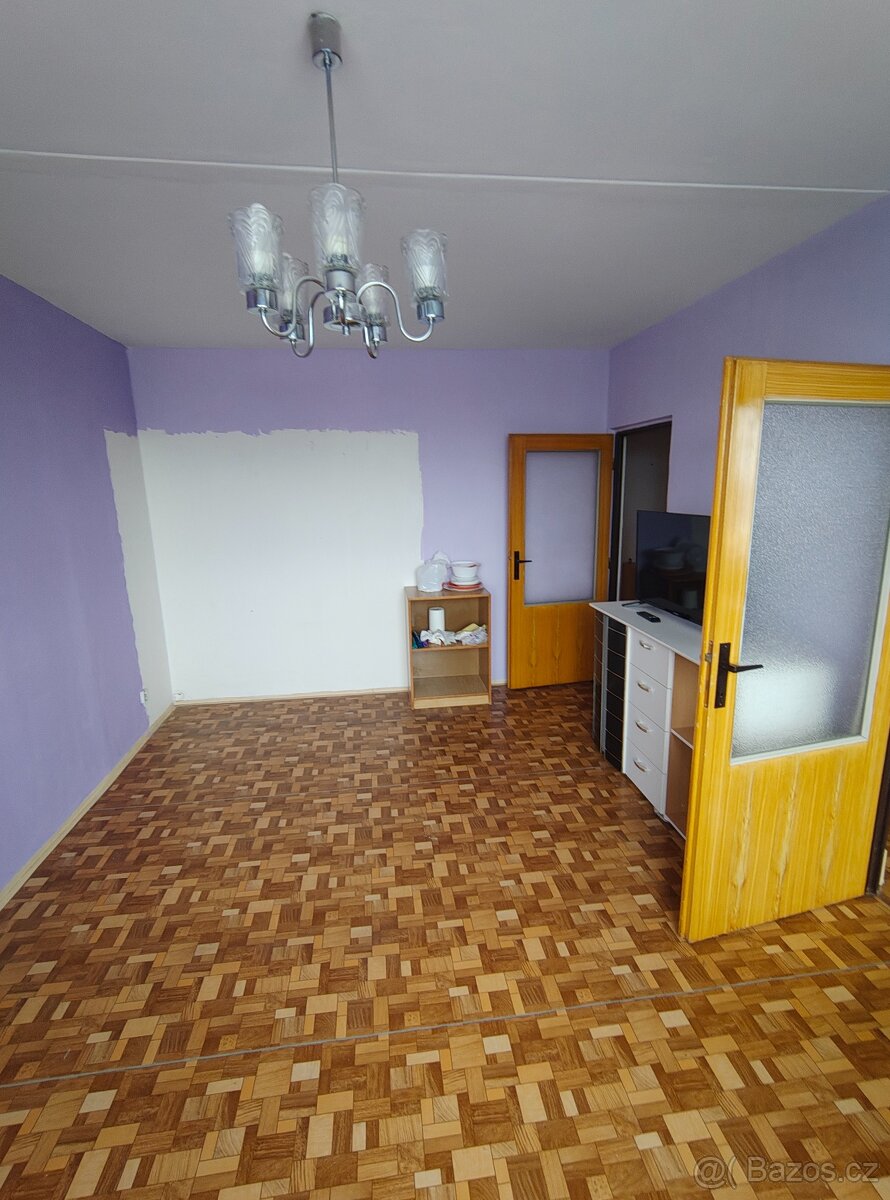 Prodej bytu 2+1 Jičín - 11