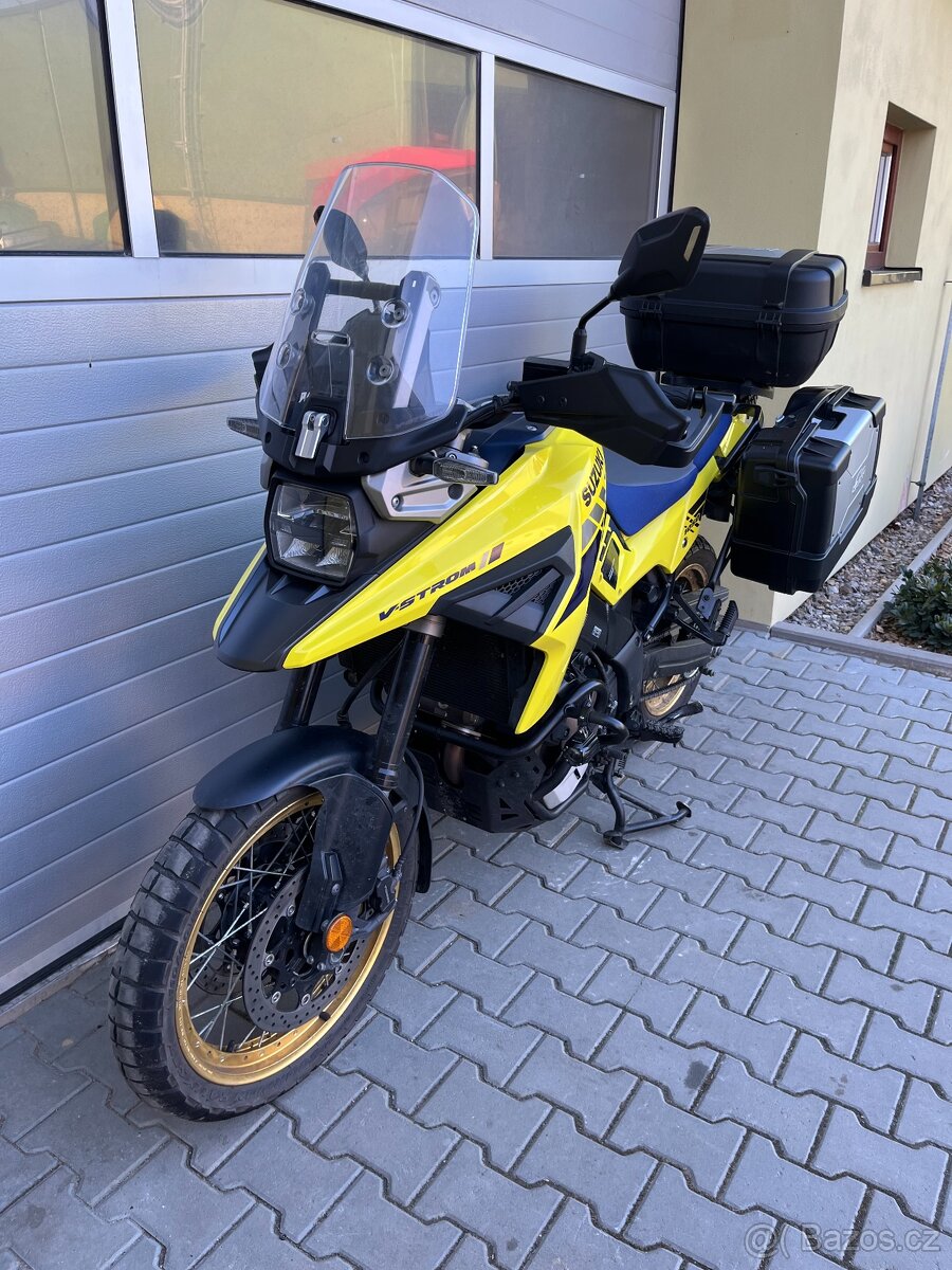 Suzuki DL 1050 V-strom XT - 11