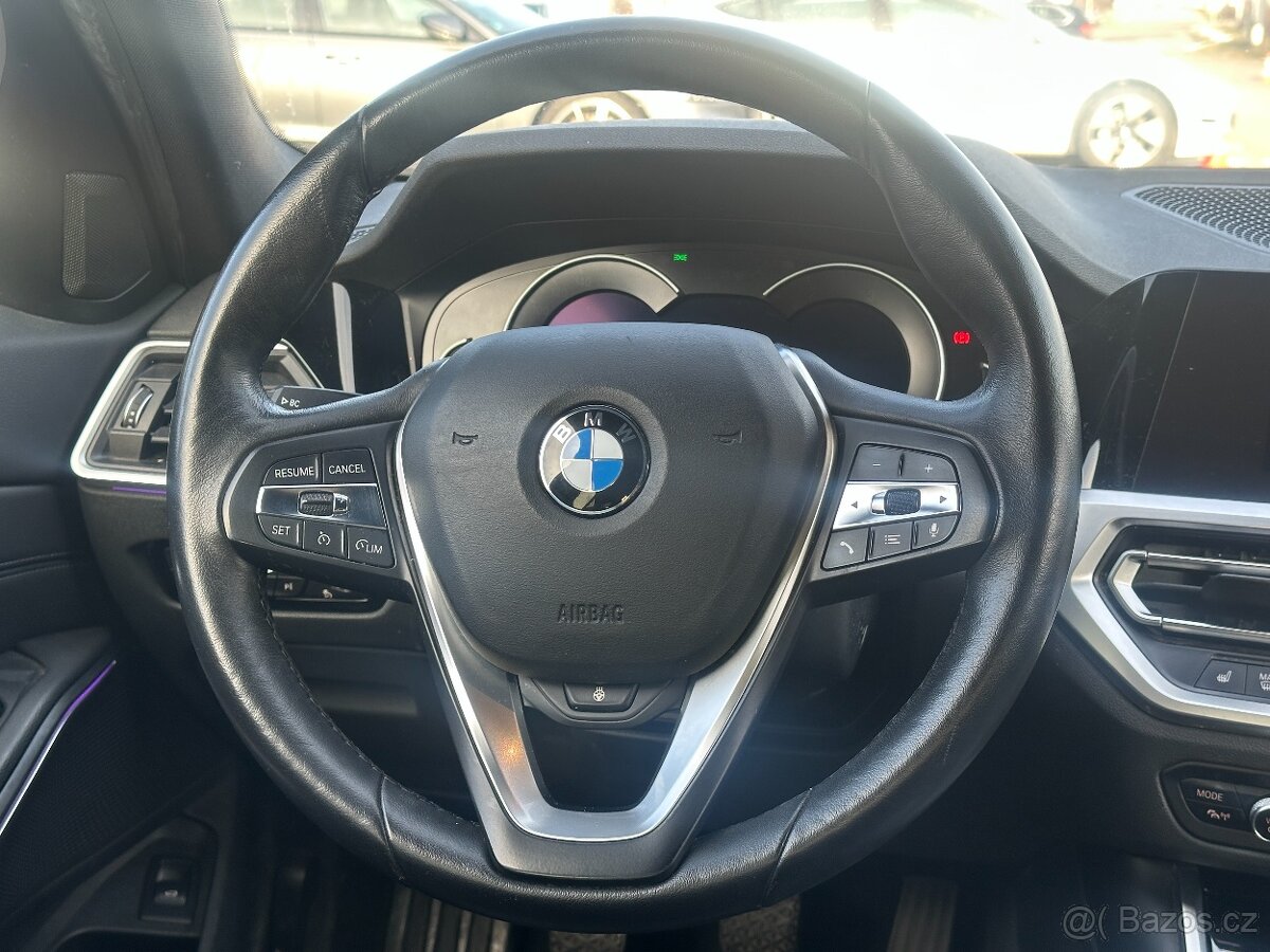 BMW 318D 2020 - 11