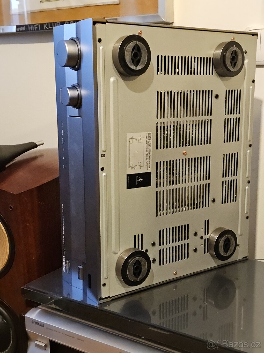 REZERVACE Vynikající a hlavnĕ zánovní zesilovač Yamaha AX596 - 11