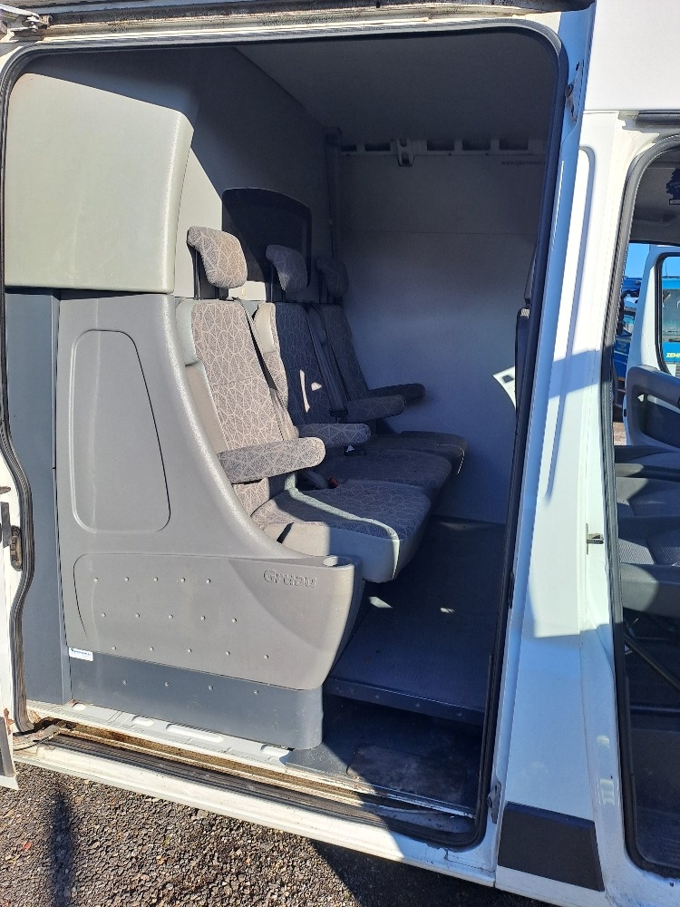 Peugeot Boxer 2.2 Hdi, 88 kw,164500 km, 6 míst - 11