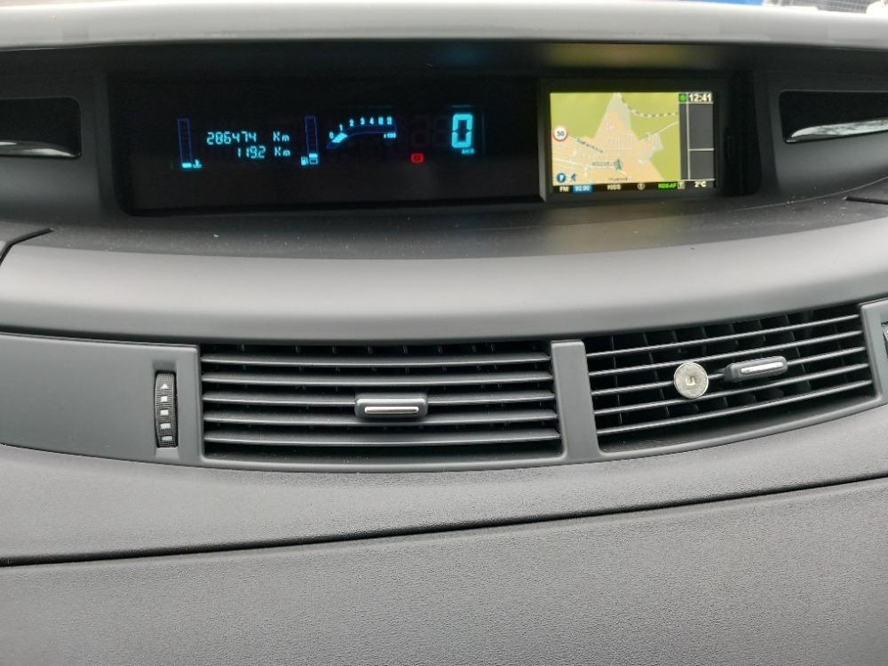 Renault Espace 4 rok 2011 - 11