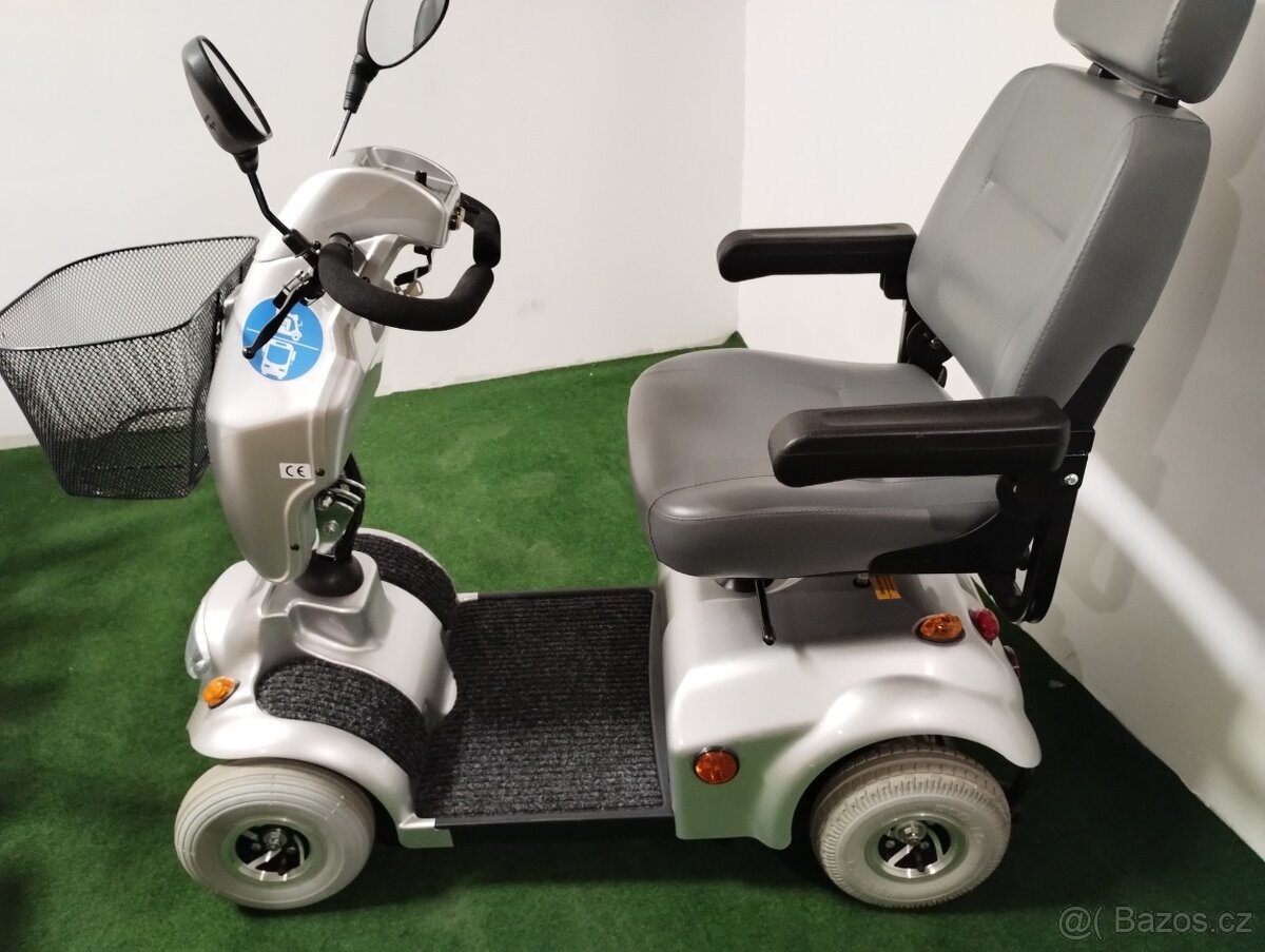 Elektrický invalidní skútr, TOP STAV, BEZ ŠKRÁBANCŮ - 11