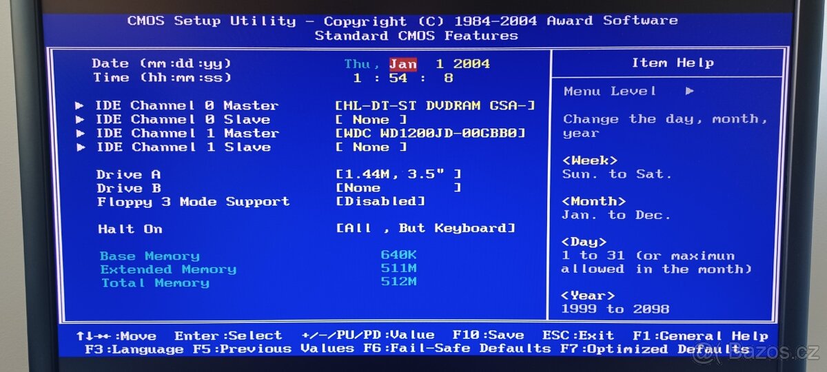 stolní počítač šedý - 11