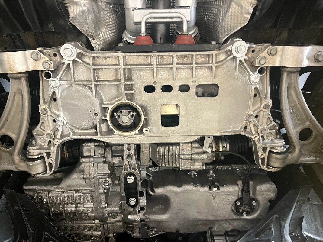 VW PASSAT B7 3.6FSI DSG 4Motion High Line 220kW TOP STAV DPH - 11