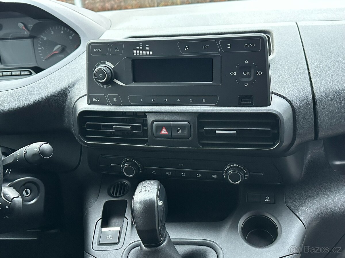 Peugeot Partner 1.5BlueHDI 102PS Van Active - 11