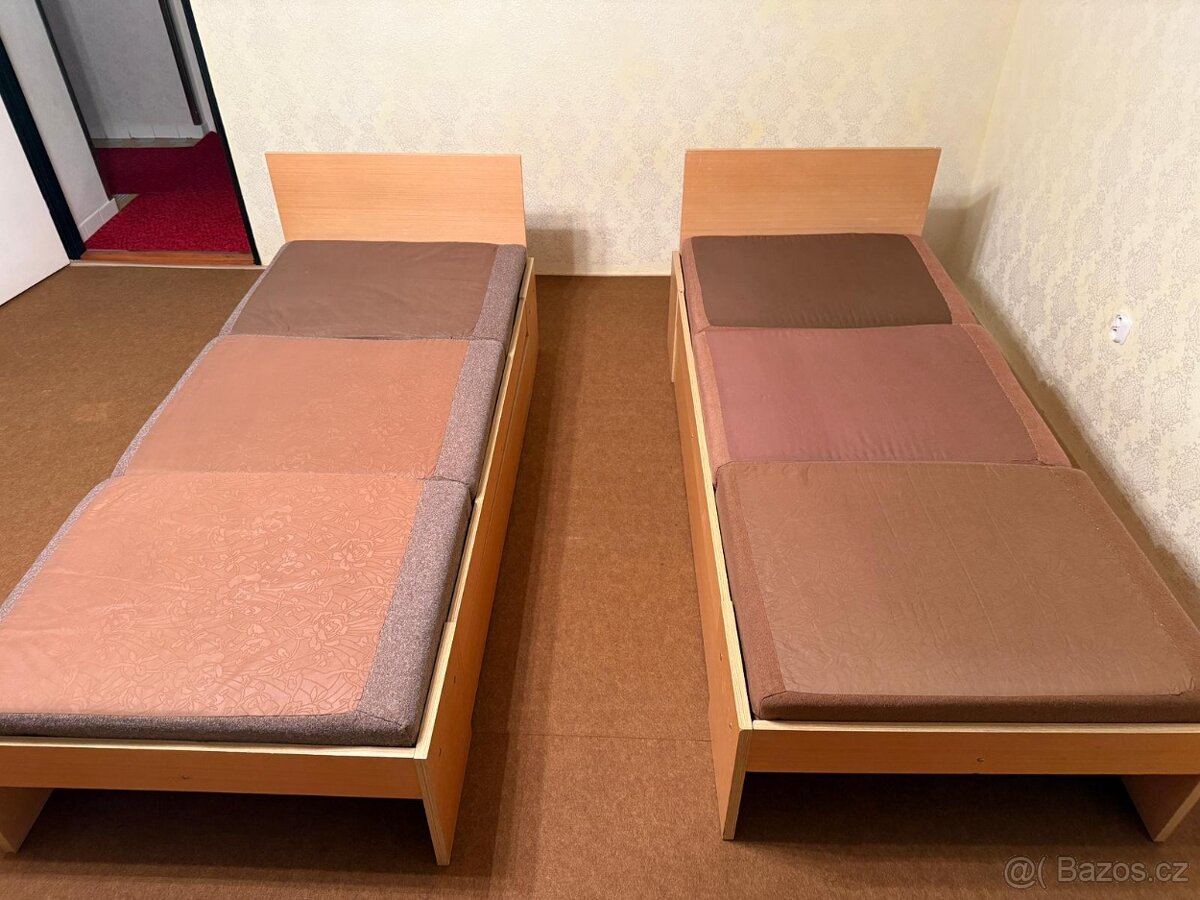 Dvě válendy s úložným prostorem - 11