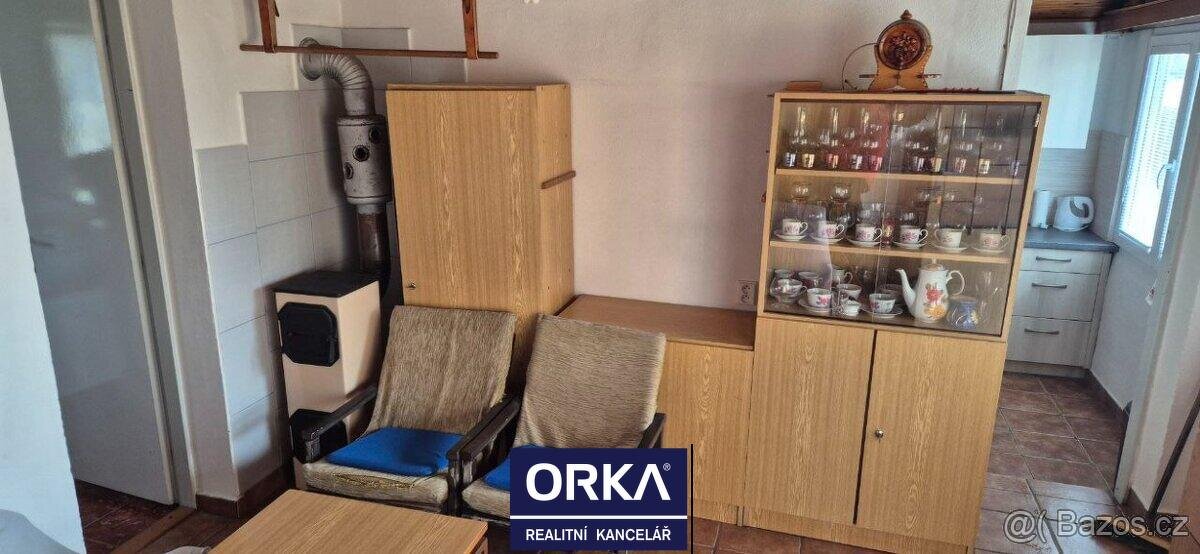 Chata s pozemkem 1100 m2, sklep, Olomouc-Droždín - 11