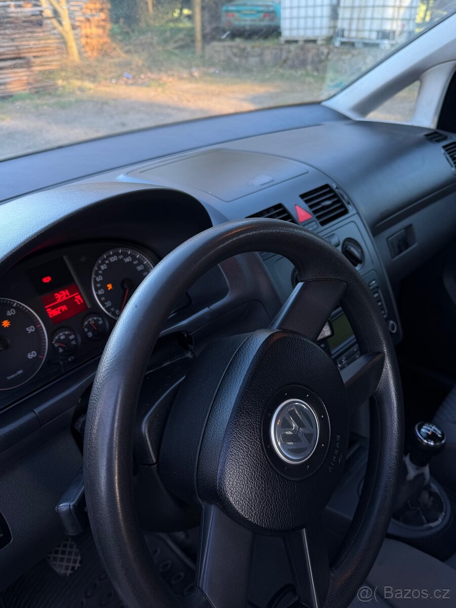 Volkswagen touran - 11