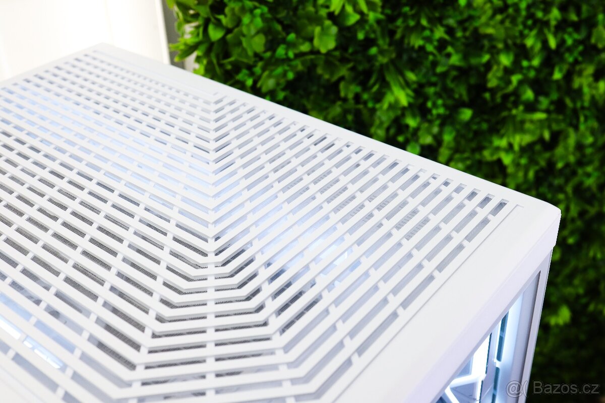 Herní PC - Ryzen 9 9950X3D / 64GB / 2TB / RTX 5090 32GB - 11