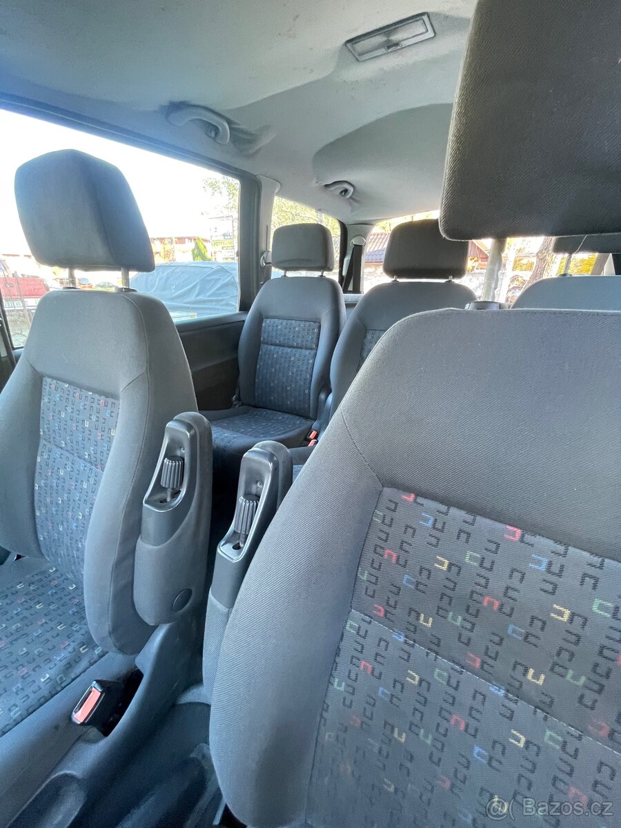 Volkswagen Sharan 1.9TDI - 11