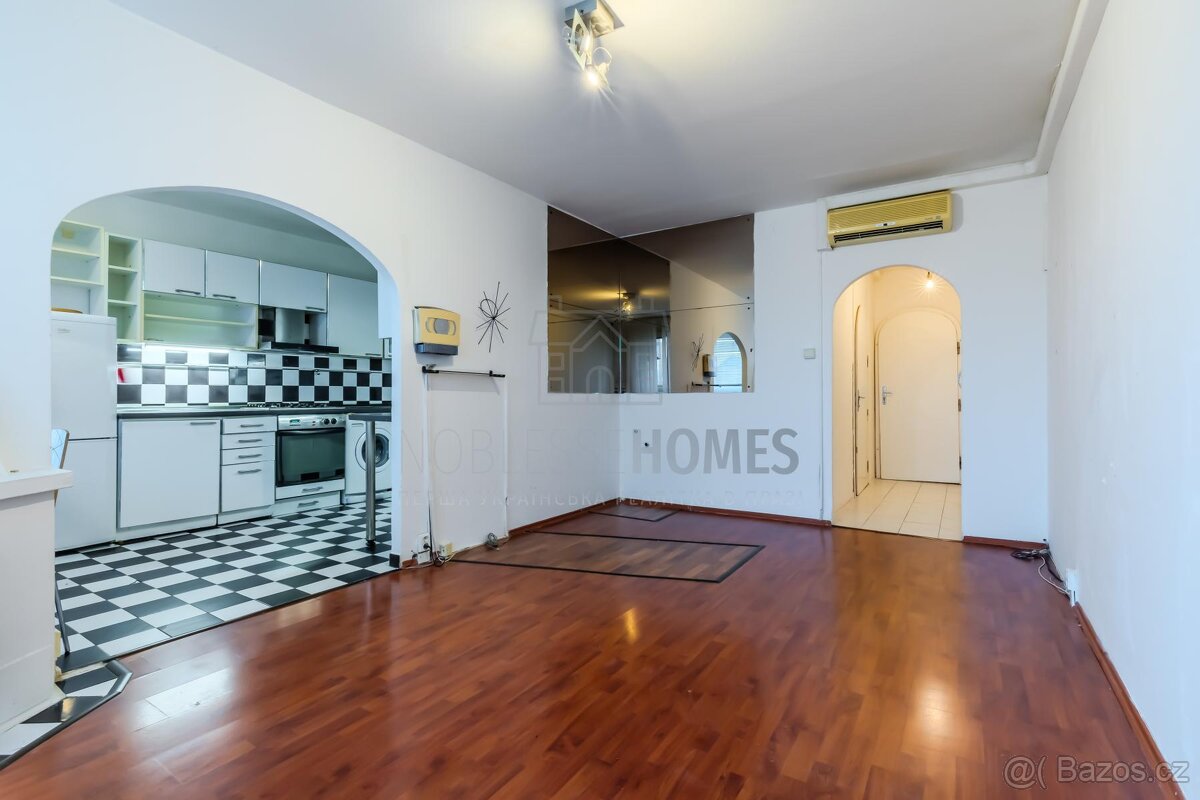 Prodej bytu 3+1 72 m s lodžií, Lovosická, Praha 9 - Prosek, - 11