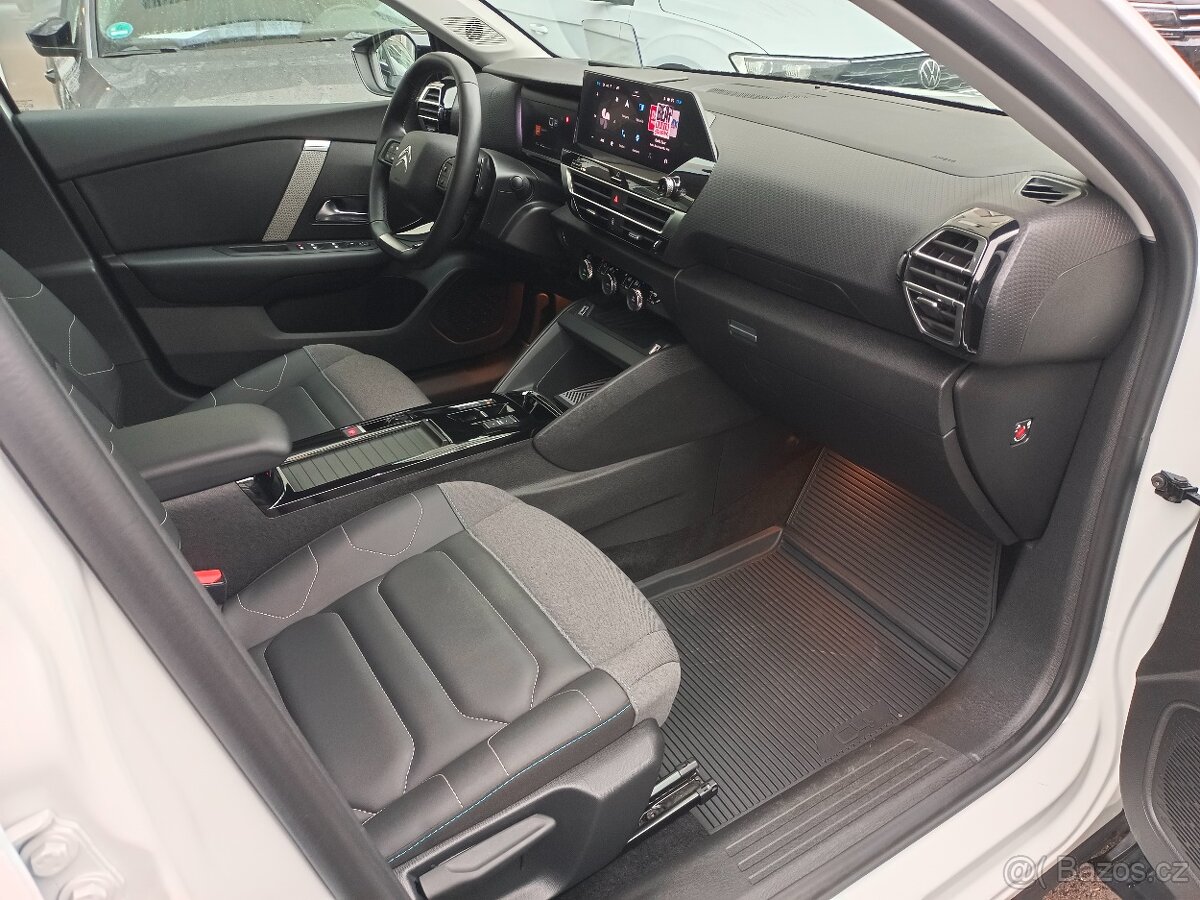 Citroën C4 X 1.2 96kW AUT. ACC 31tkm - záruka Autodraft - 11