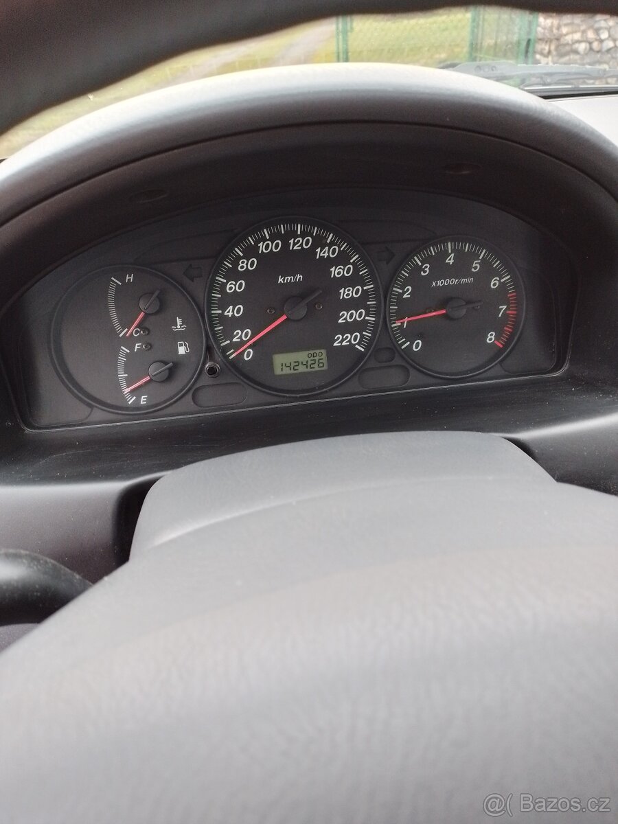 Mazda 323 LPG eko poplatek zaplacen - 11