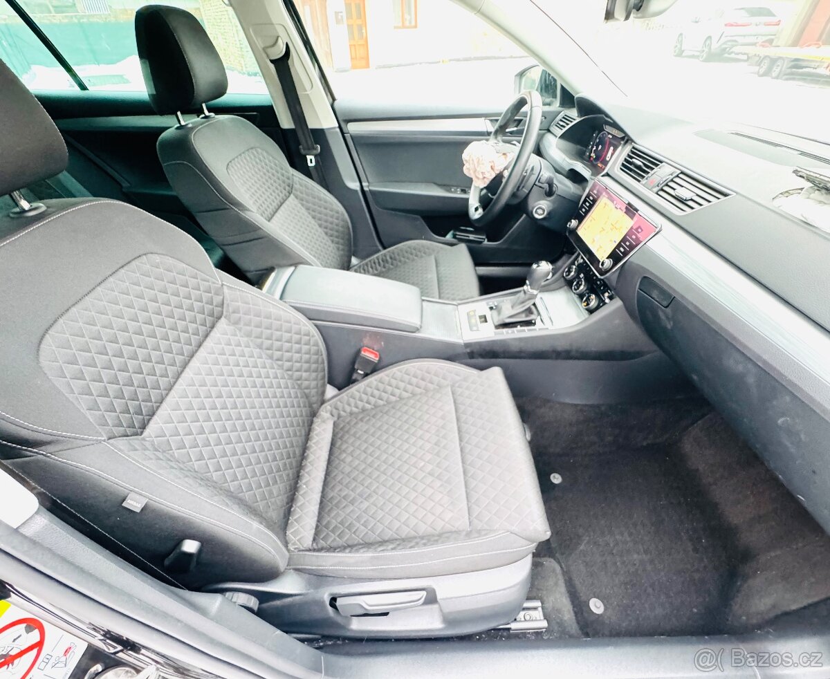 Škoda Superb 2,0 TDI DSG KOMBI,2/2022,NAVI,LED - 11