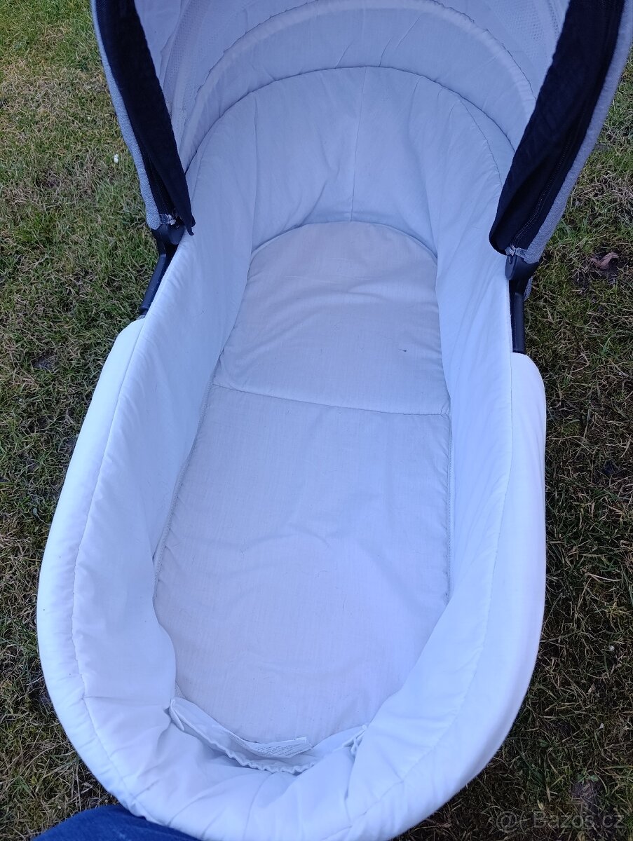 Prodám kočárek 3v1 v dobrém stavu. - 11