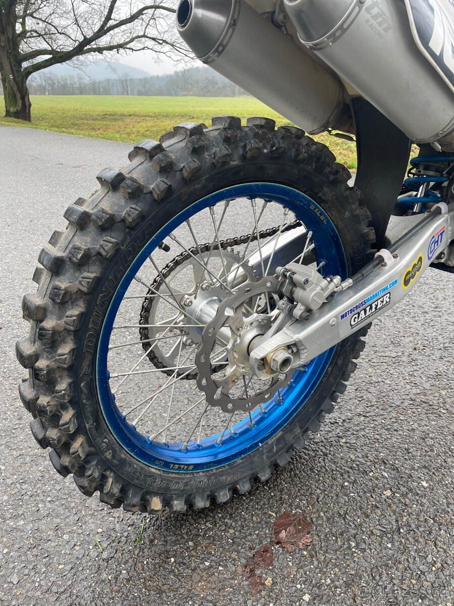 TM 250 MX FI 4T 2023 - 11