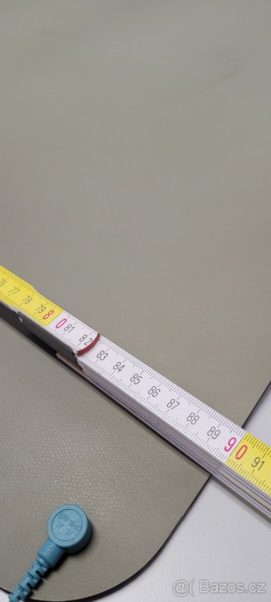 Antistatická (ESD) podložka na stůl - 11