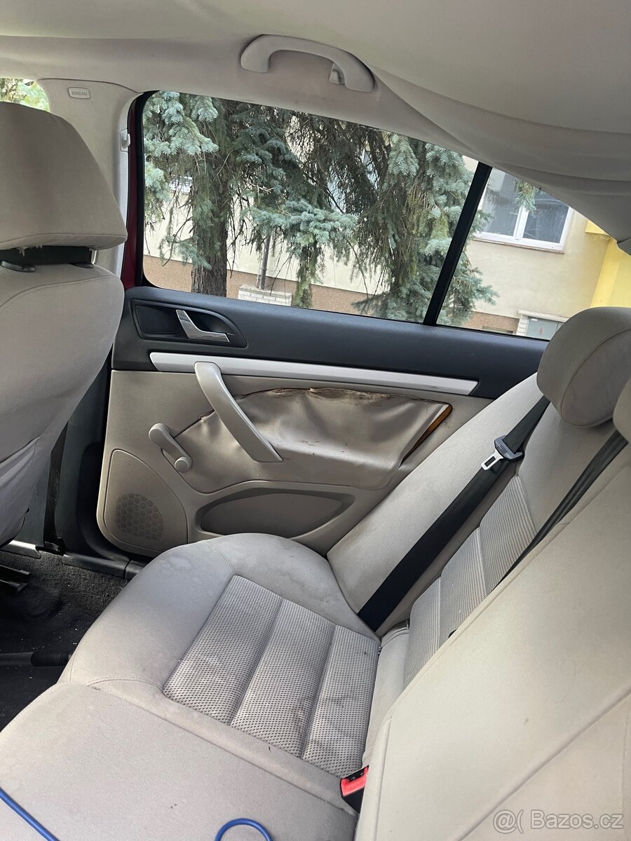 Škoda Octavia 2 1.9 TDI - 11