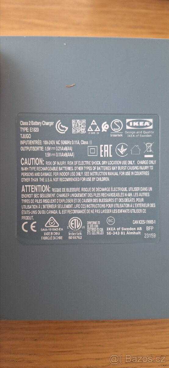 Nabíjecí baterie s nabíječkou Ikea. - 11