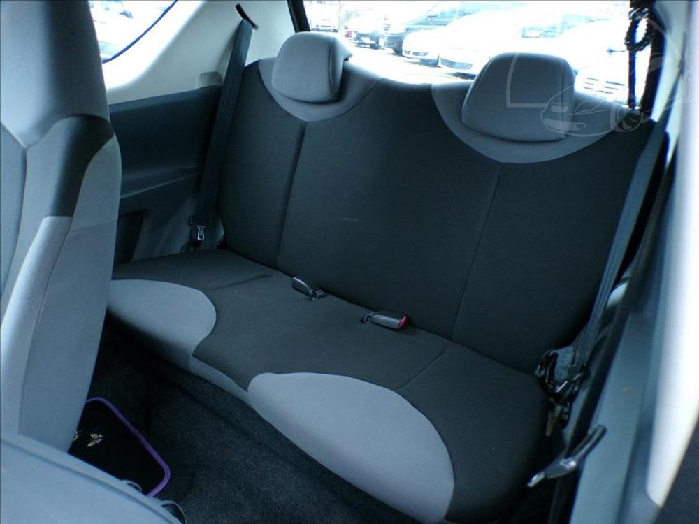 Citroën C1 1,0 i POSILOVAČ ŘÍZENÍ - 11