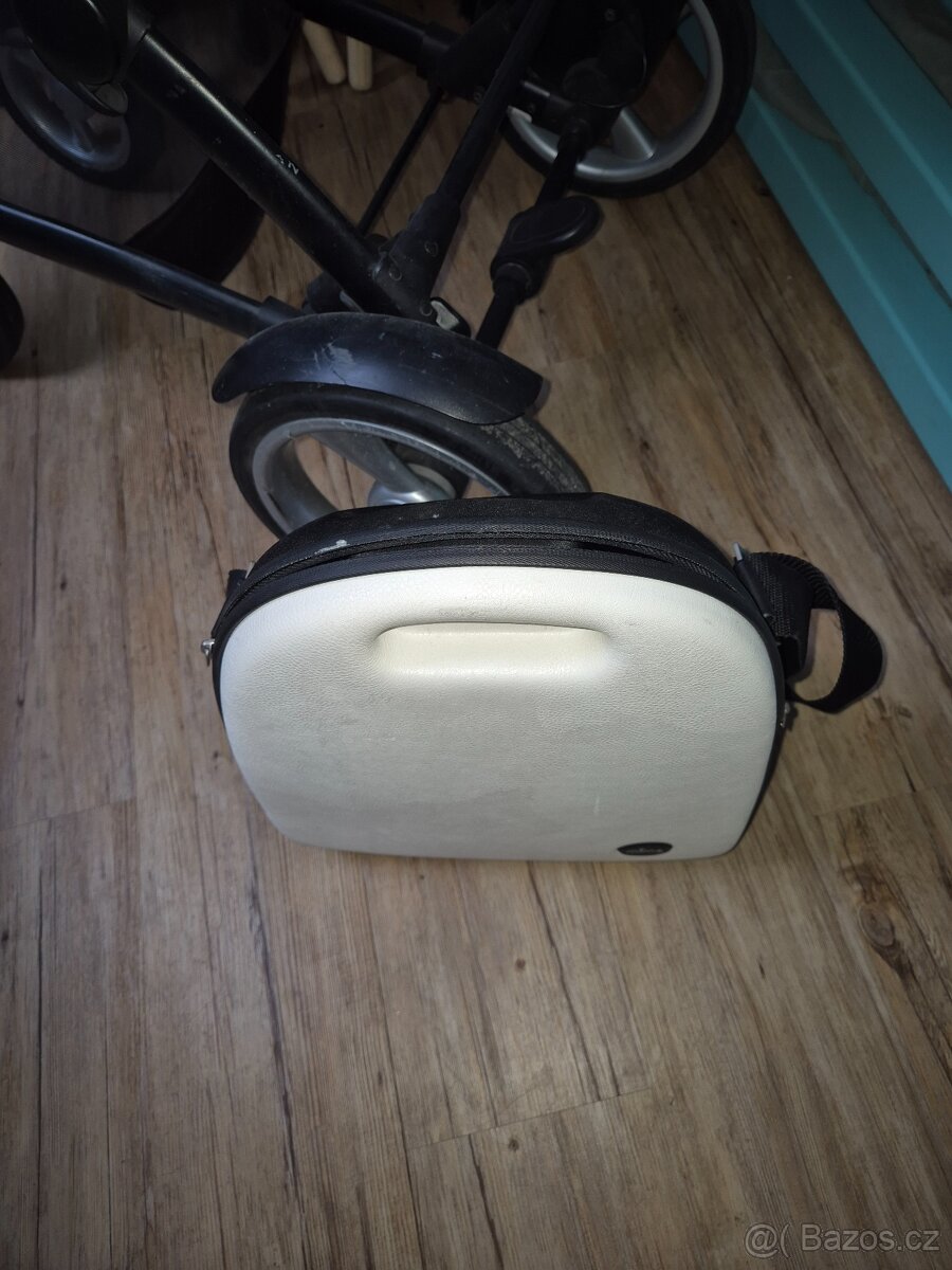 Kočárek Mima xari kobi - 11