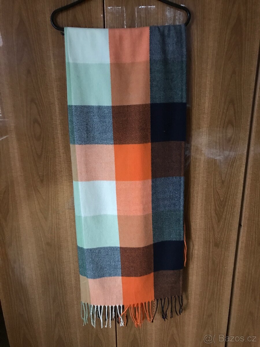 Ds.a ps. tricka a svetry, kosile, plavky ,tepla sala,rifle - 11