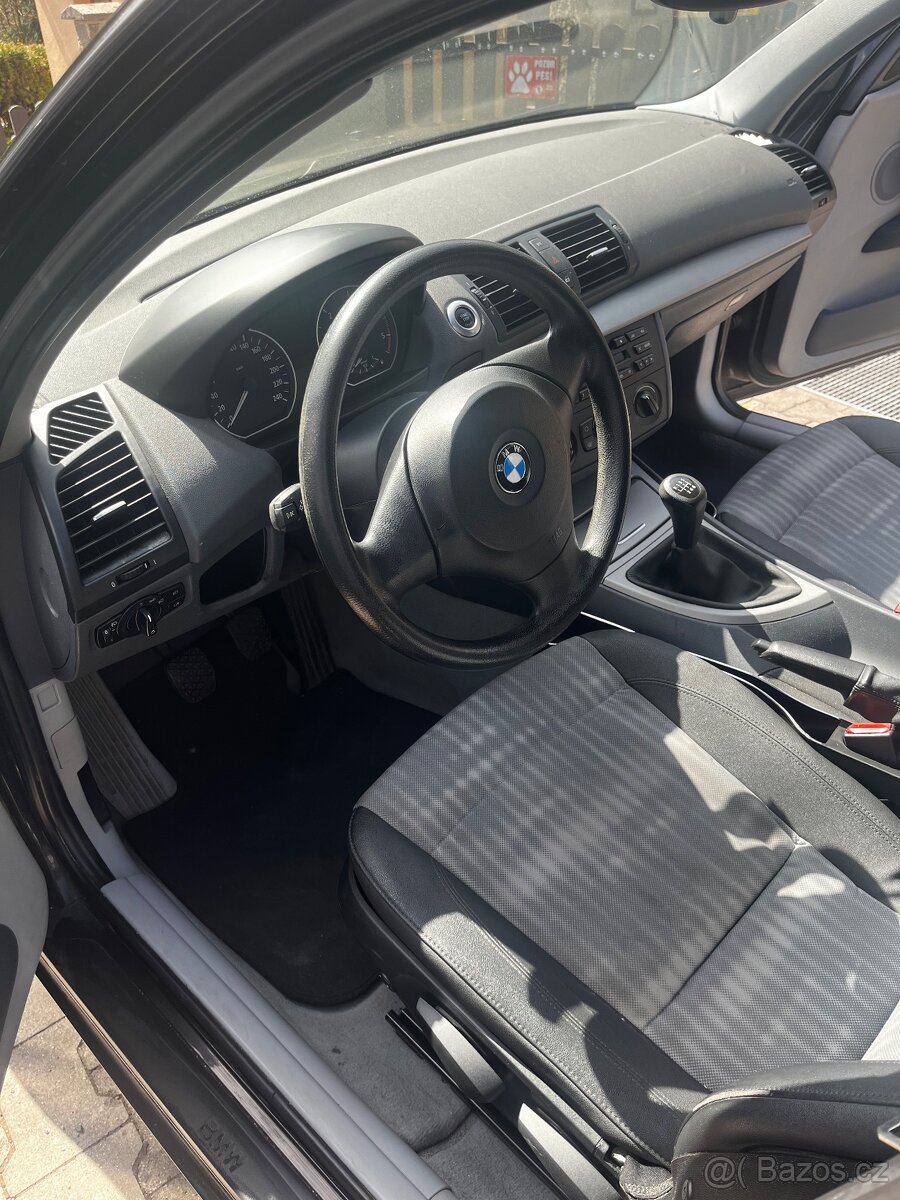 BMW 118d e87 - 11