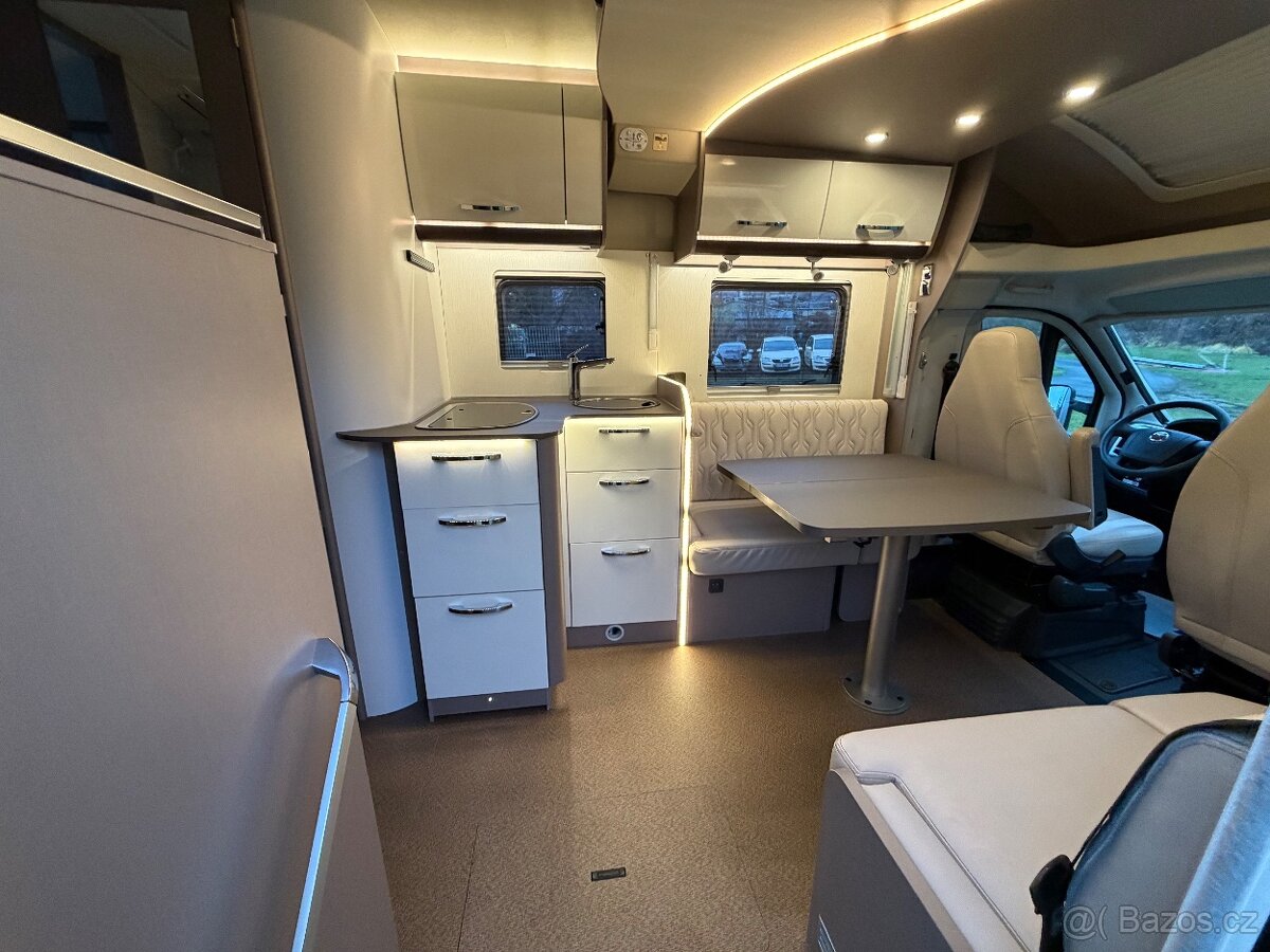 OBYTNÉ AUTO POLOINTEGRÁLNÍ BURSTNER LYSEO TD 727G HARMONY - 11