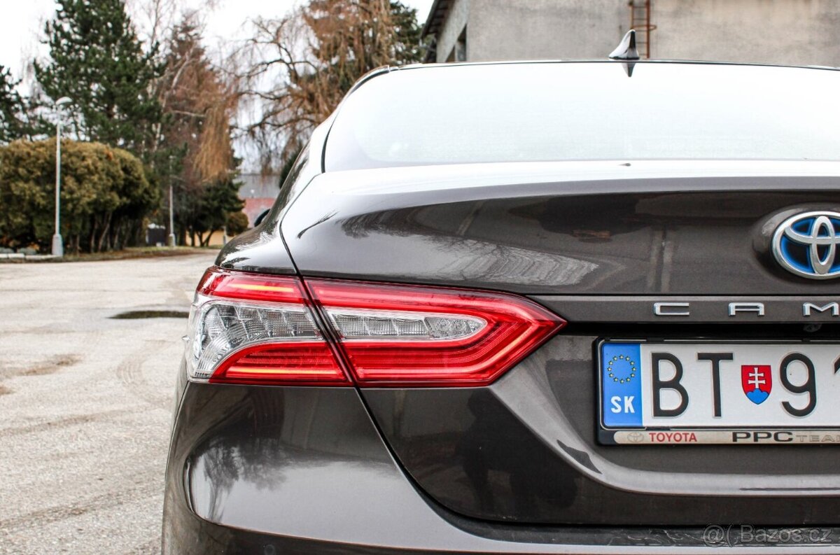Toyota Camry 2.5 Hybrid Executive e-CVT - 11