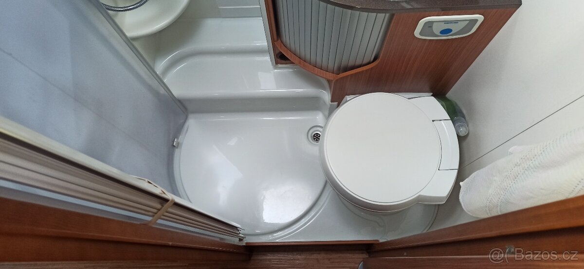 Adria Matrix M680SP - 11