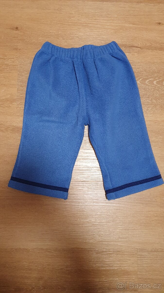 Oblečení a potřeby pro miminko - 11