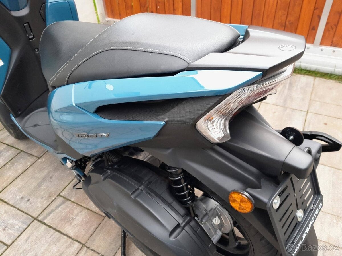 Yamaha Tricity 125, 2023, pouze 3000km, super stav, zánovní - 11