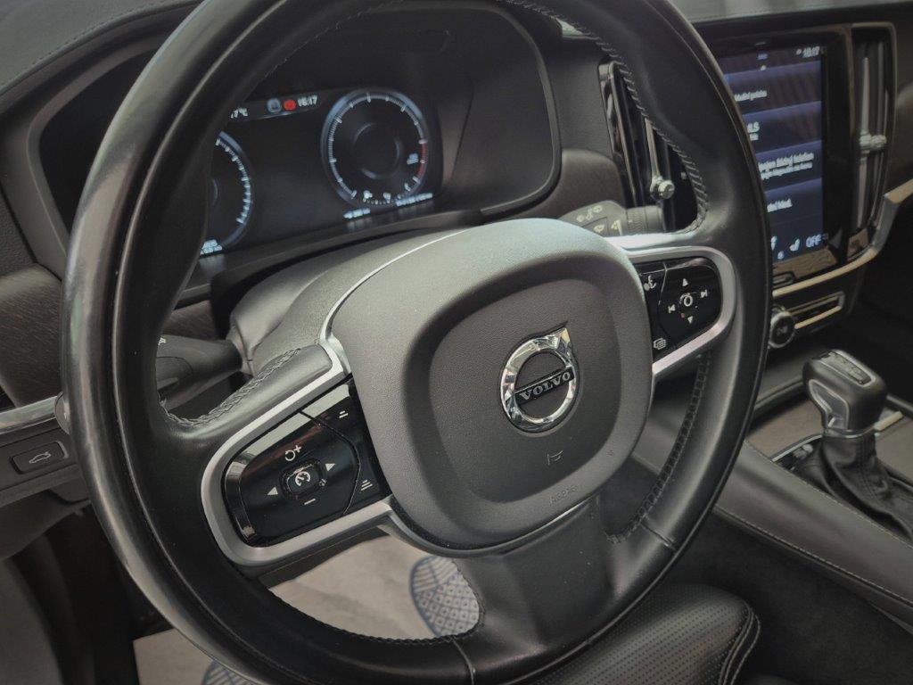 Volvo V90 2,0 CC D5 AWD Drive-E Pro POLESTAR - 11