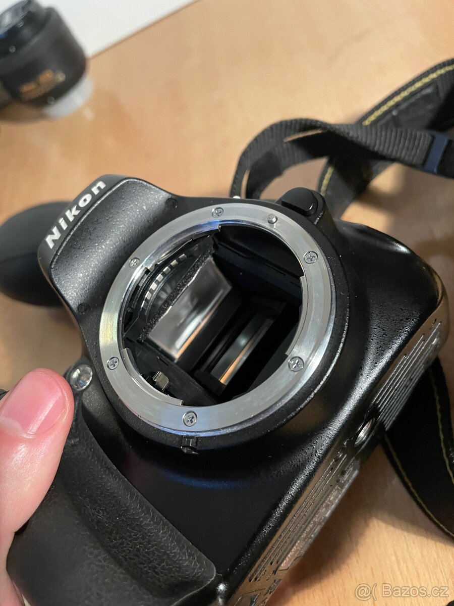 Kompletní Nikon set – D5100 + 3 objektivy + příslušenství - 11