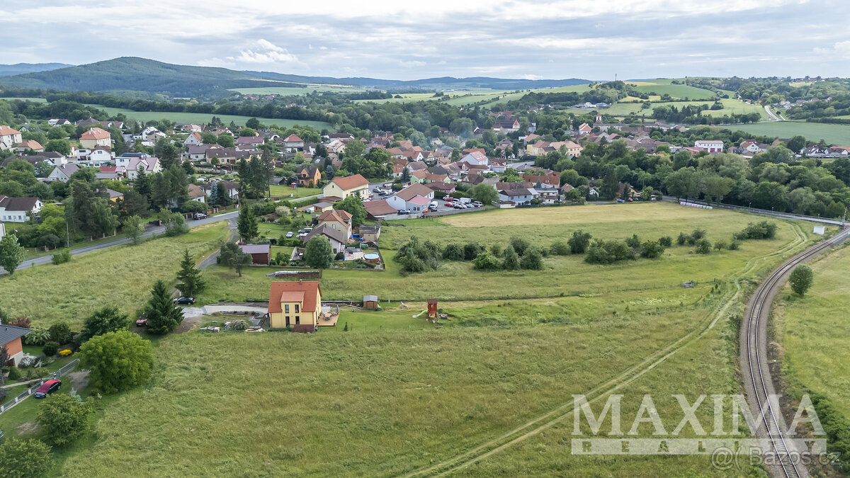 Pozemek o ploše 2625 m2 - Lochovice, Lochovice - 11