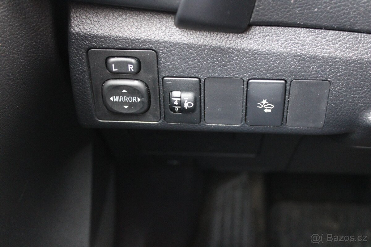 Toyota Auris, 1,8HYBRID 73KW, AUTOMAT,DPH, KAMERA, r.v. 2018 - 11