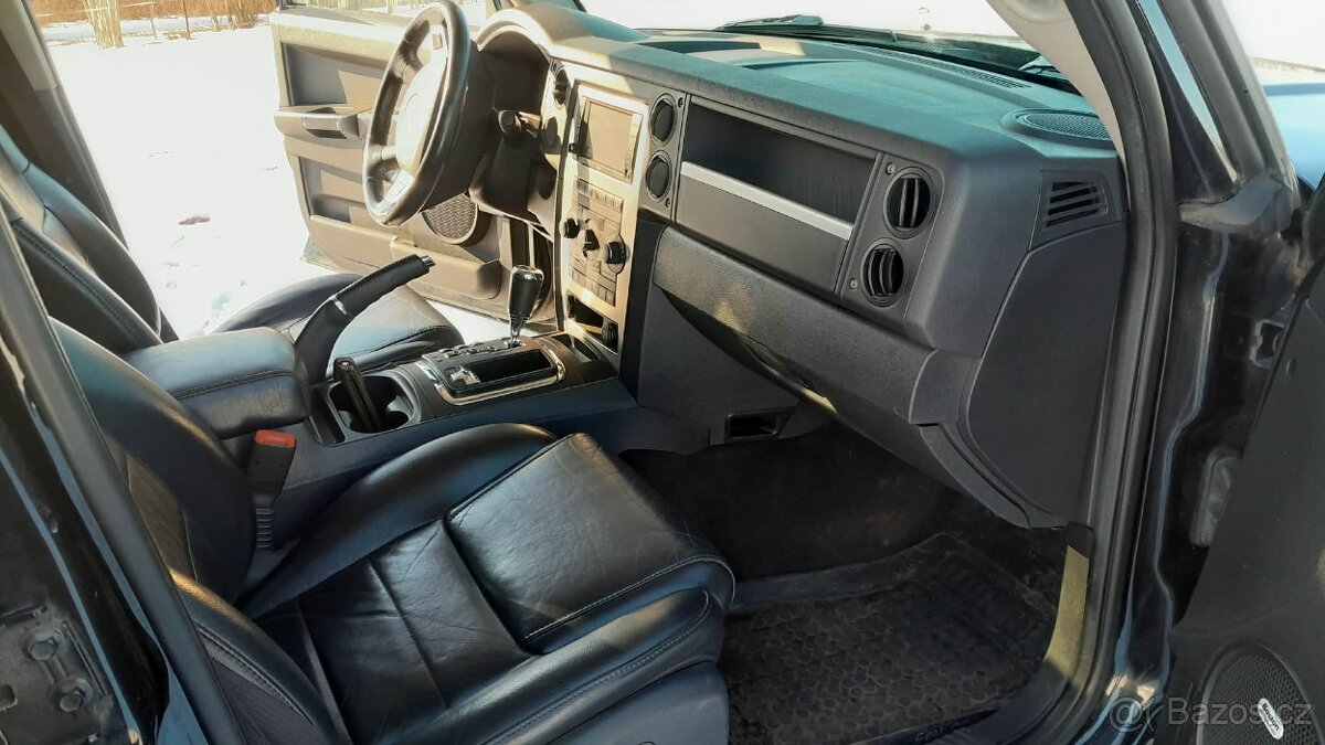 Jeep Commander 5.7 2010 - 11