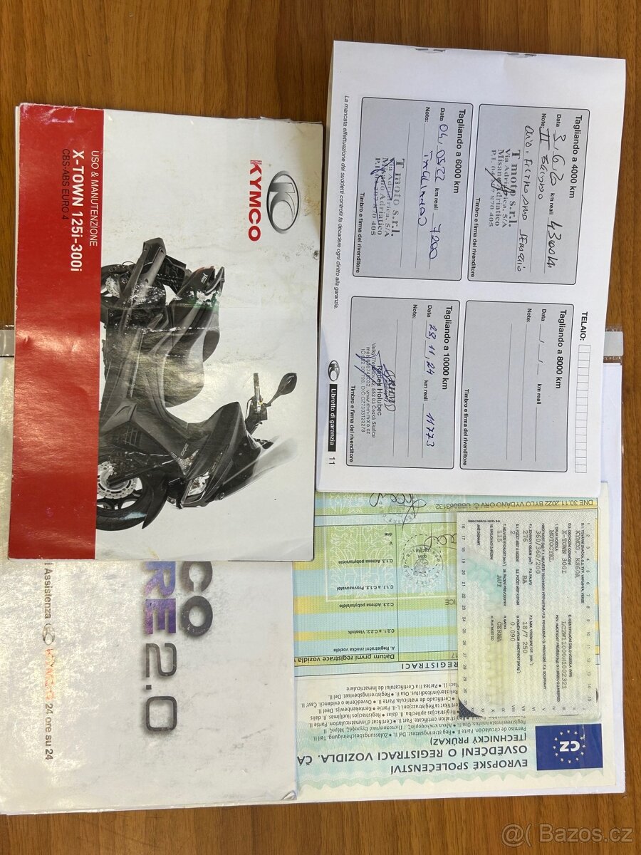 Kymco X-town 300i ABS - 11