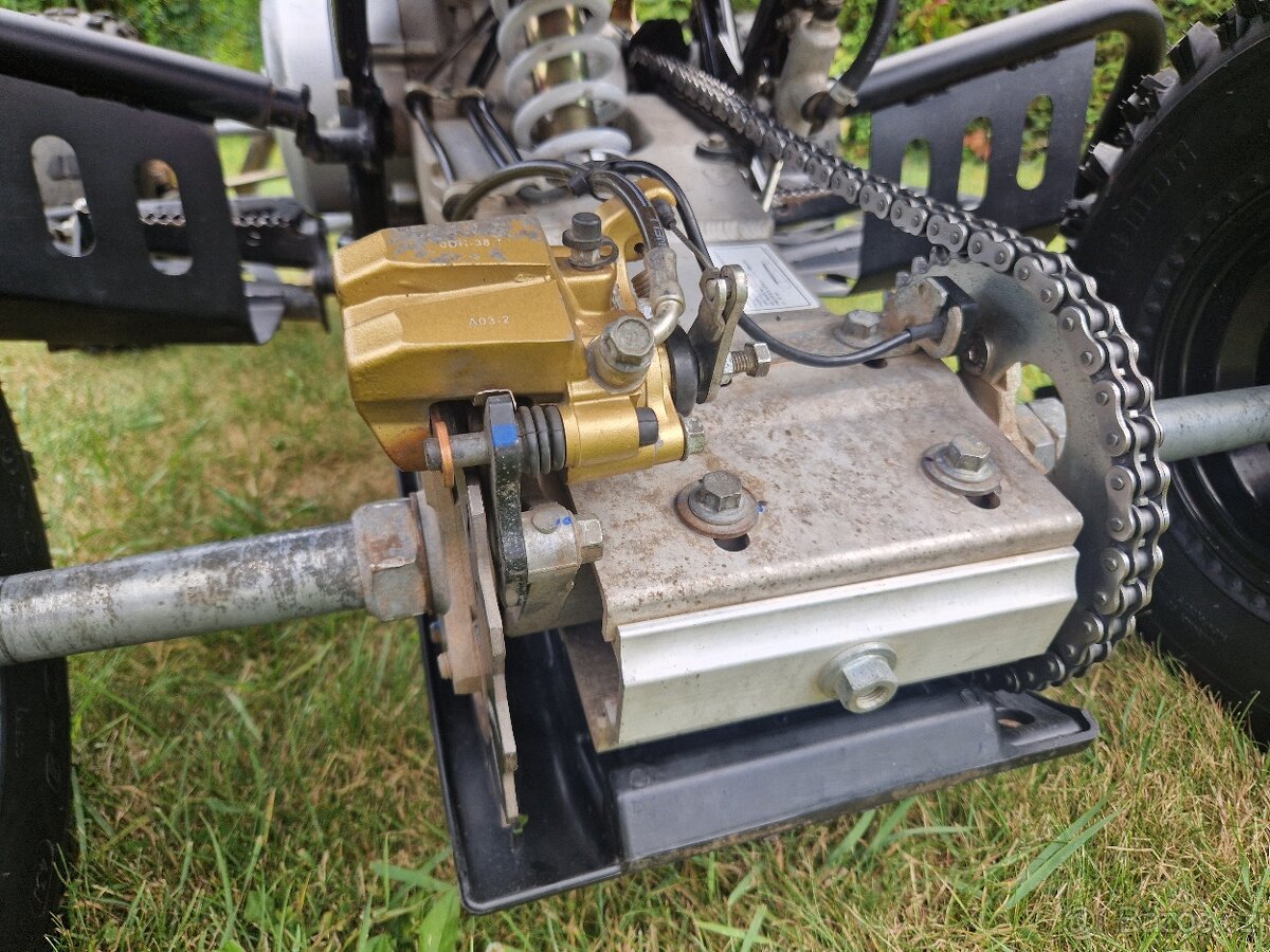 Čtyřkolka Access Tomahawk 400 - 11