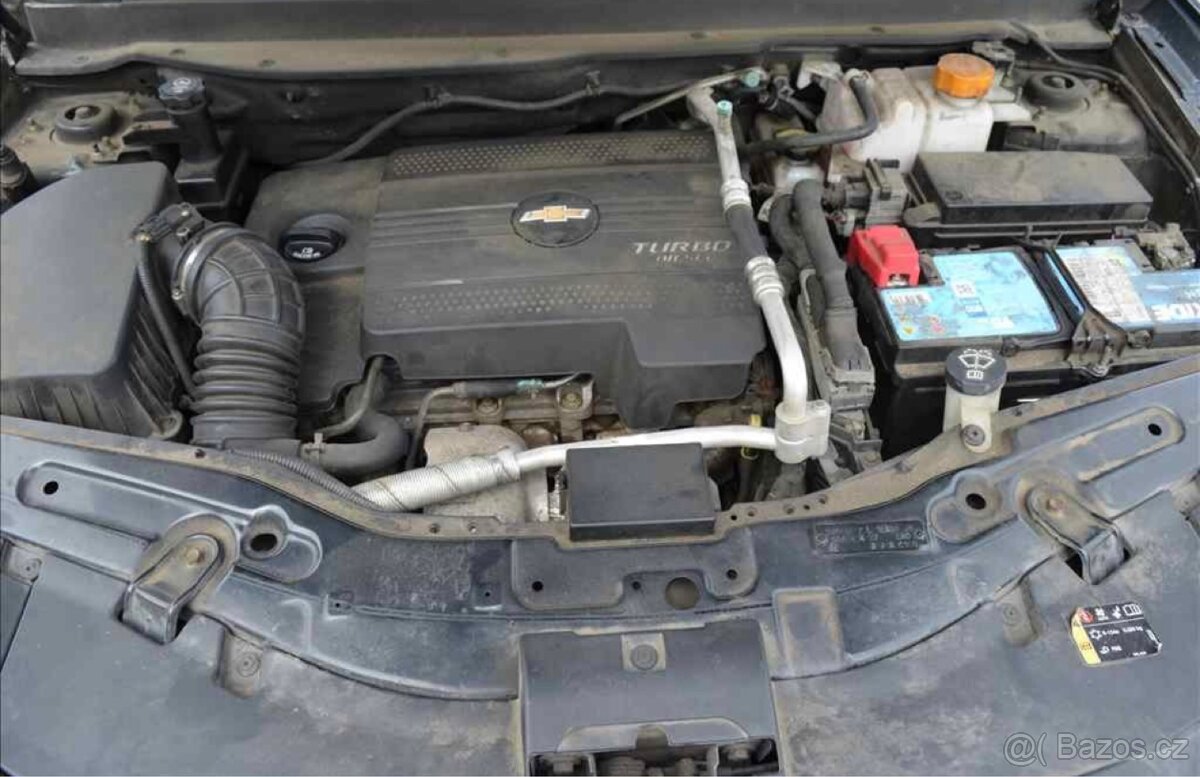 Chevrolet Captiva rok 2013 - 11