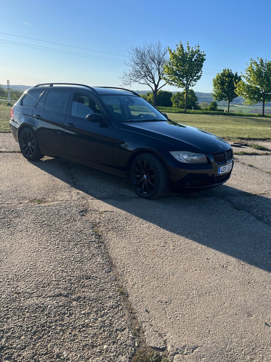 BMW e91 325i 160kw - 11