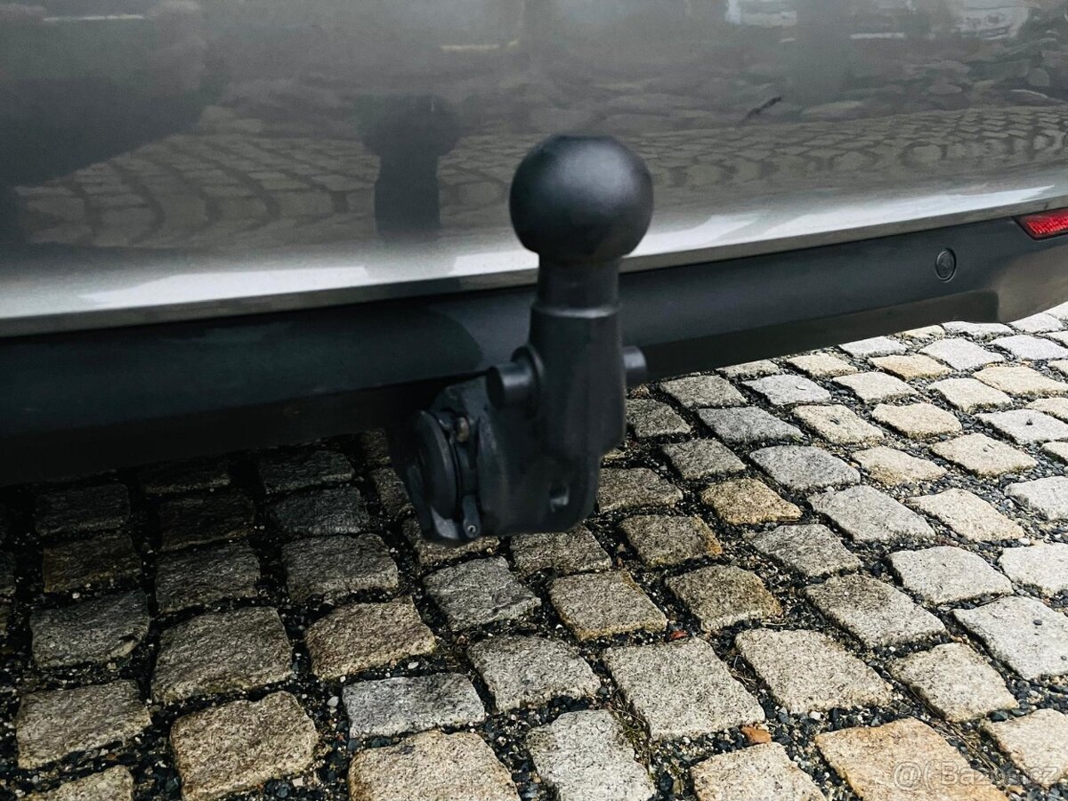 Opel Insignia 2.0CDTi 4x4 MANUÁL KAMERA VÝHŘEV TAŽNÉ - 11